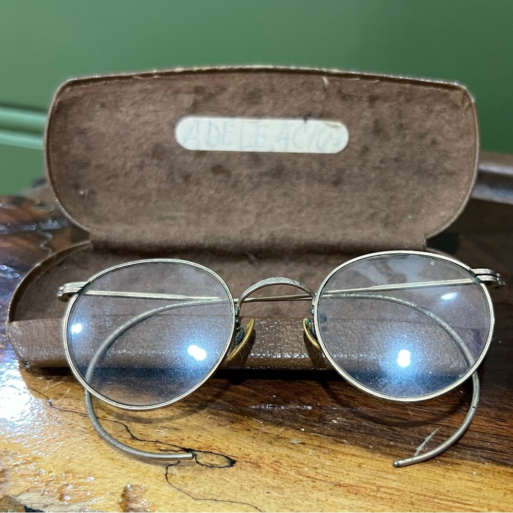 Vintage 1930s Gold Rim Glasses with hard case